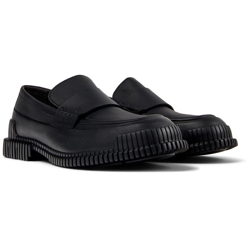 Black Leather Mocasin Shoes for Men.