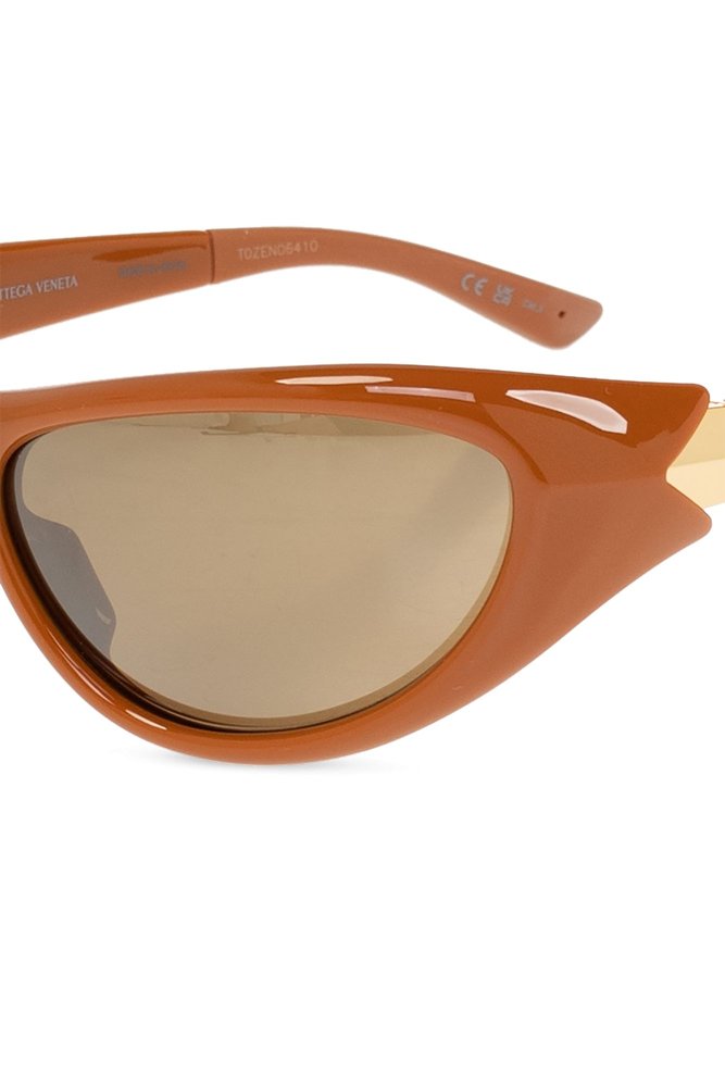 Bottega Veneta Eyewear Curve Sporty Cat Eye Frame Sunglasses