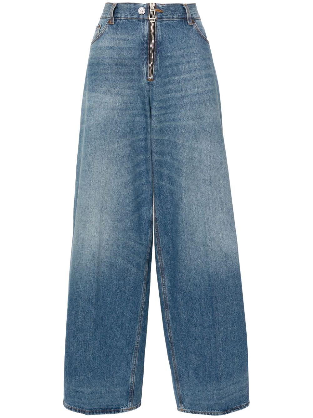 WIDE-LEG JEANS