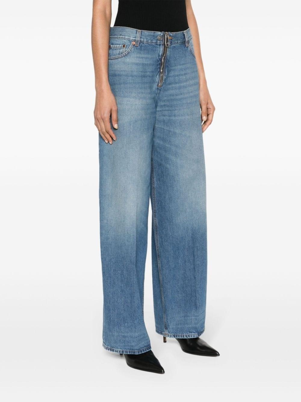 WIDE-LEG JEANS