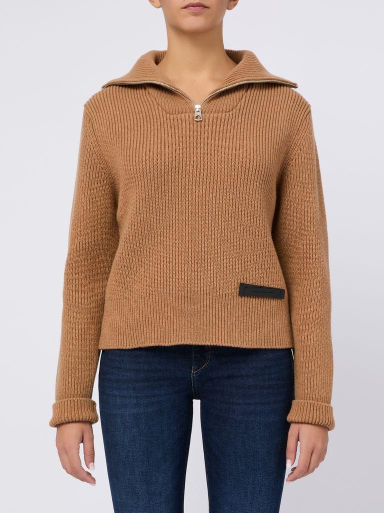 Ribbed wool sweater with zip