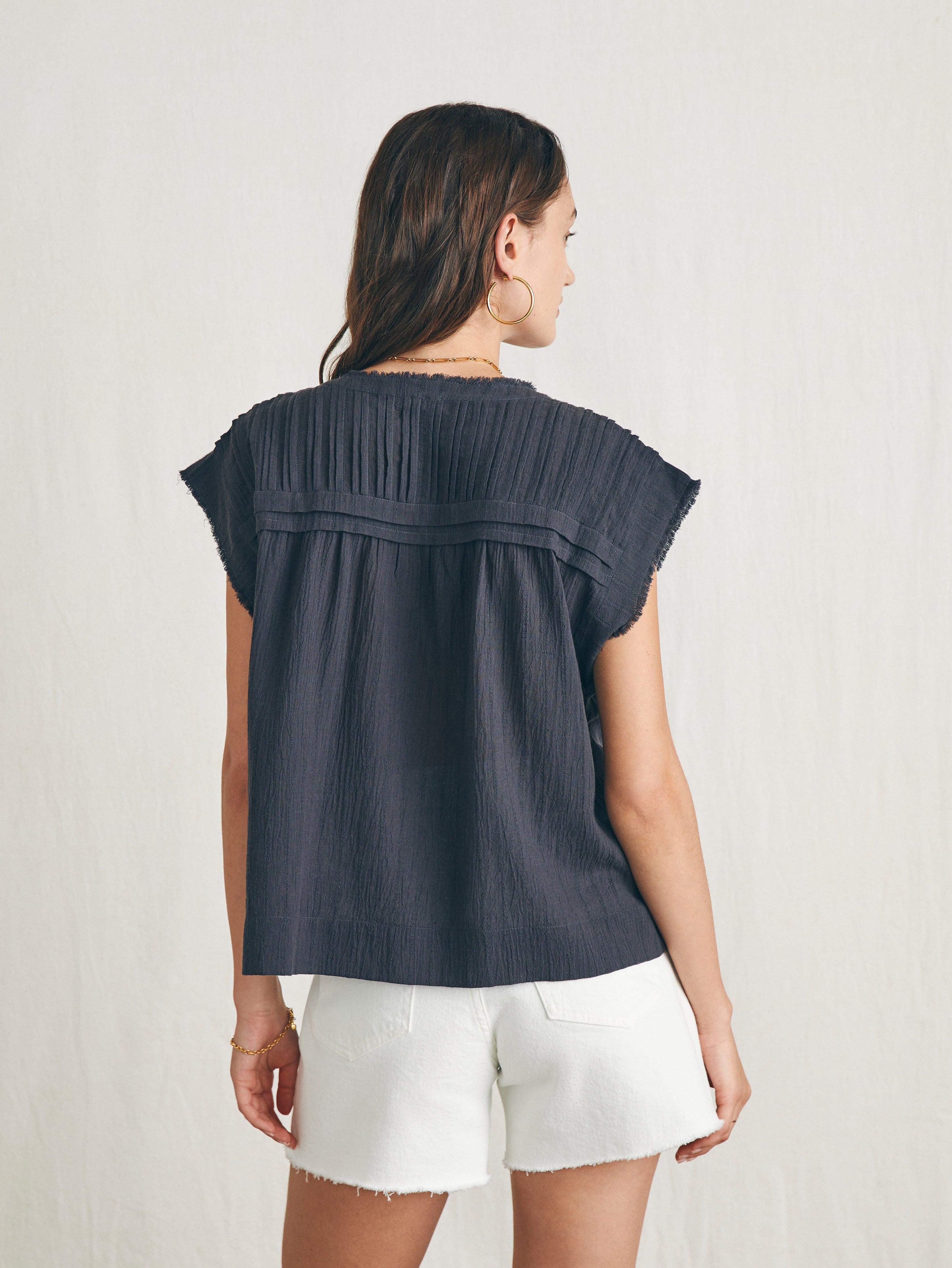 Ellsworth Top - Washed Black