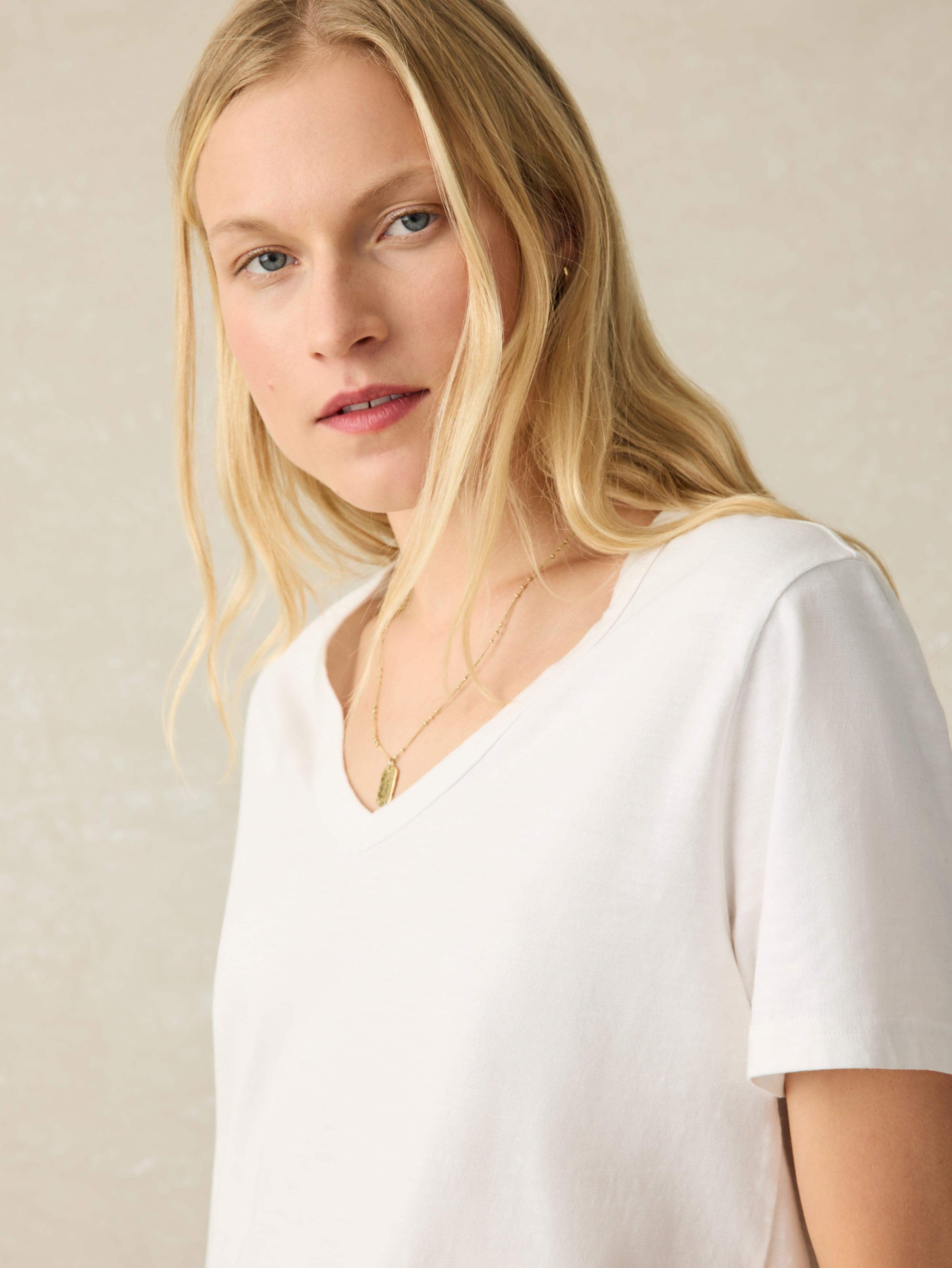 Sunwashed V-Neck Tee - White