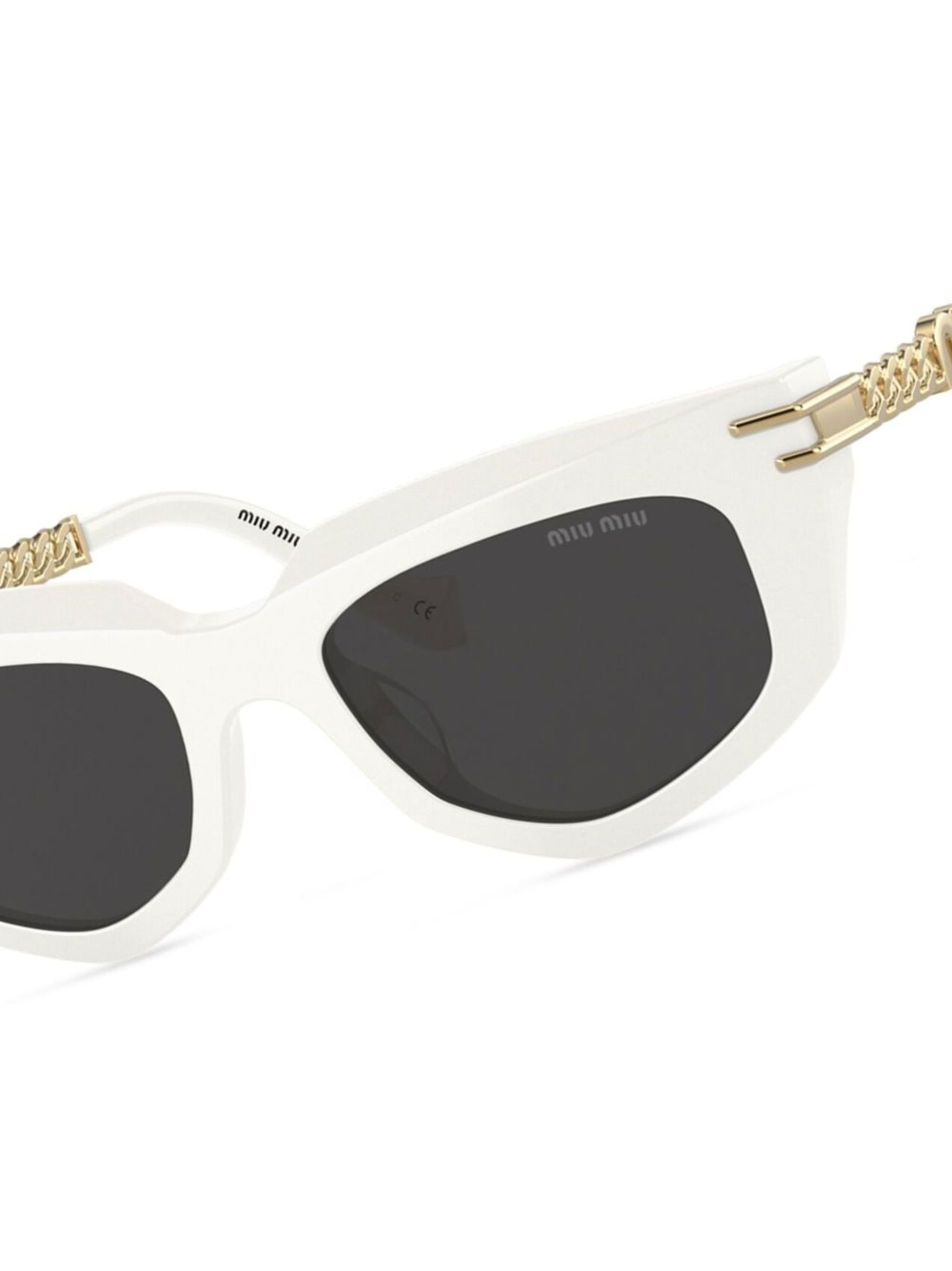 chain-embellished cat-eye sunglasses