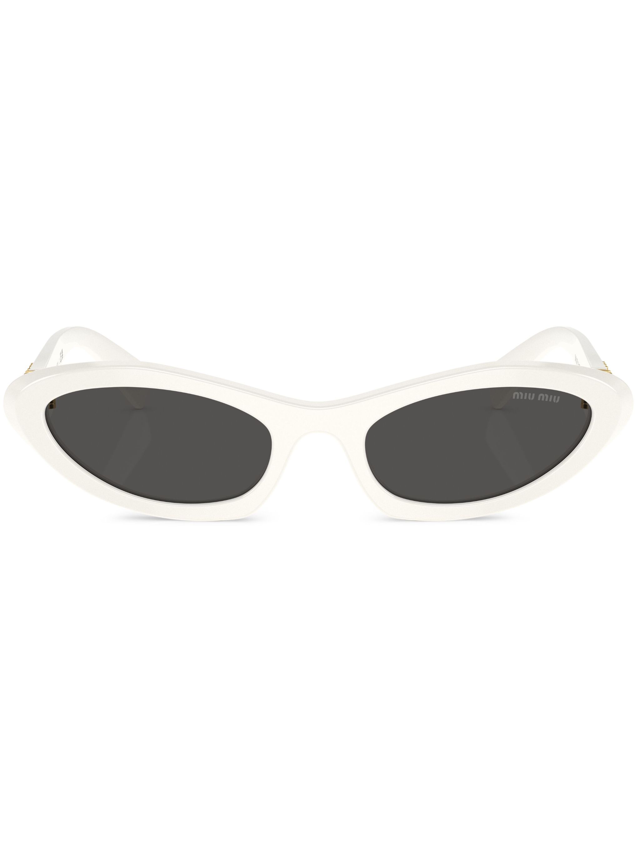 cat-eye frame tinted sunglasses