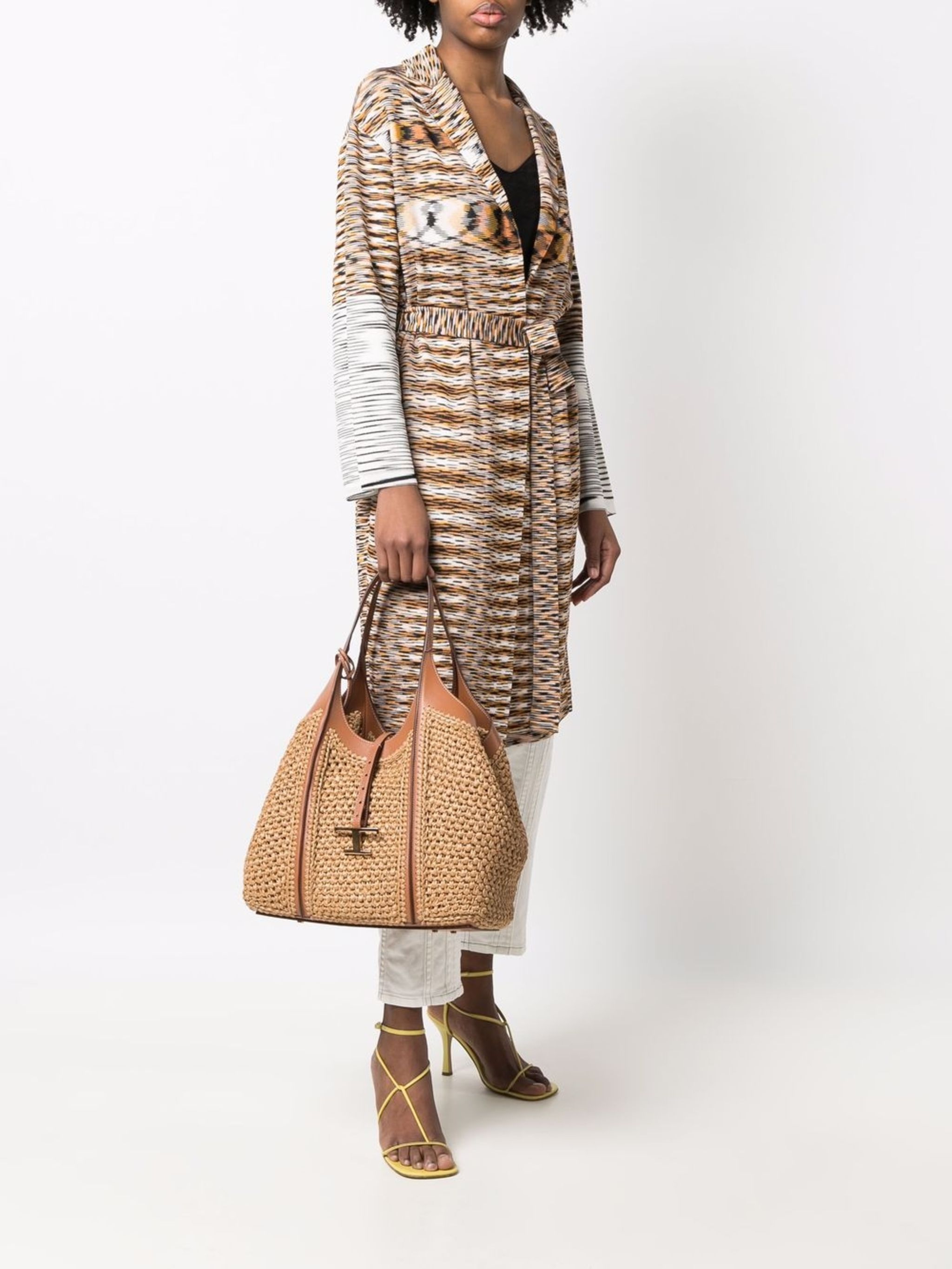 Timeless raffia tote bag