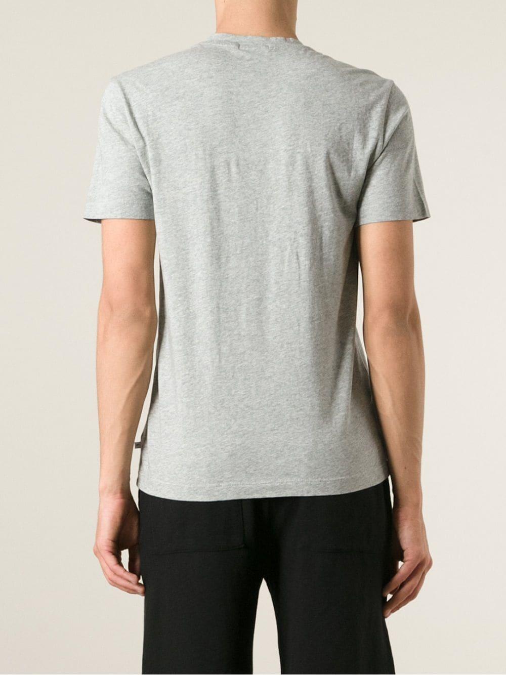 V-neck T-shirt