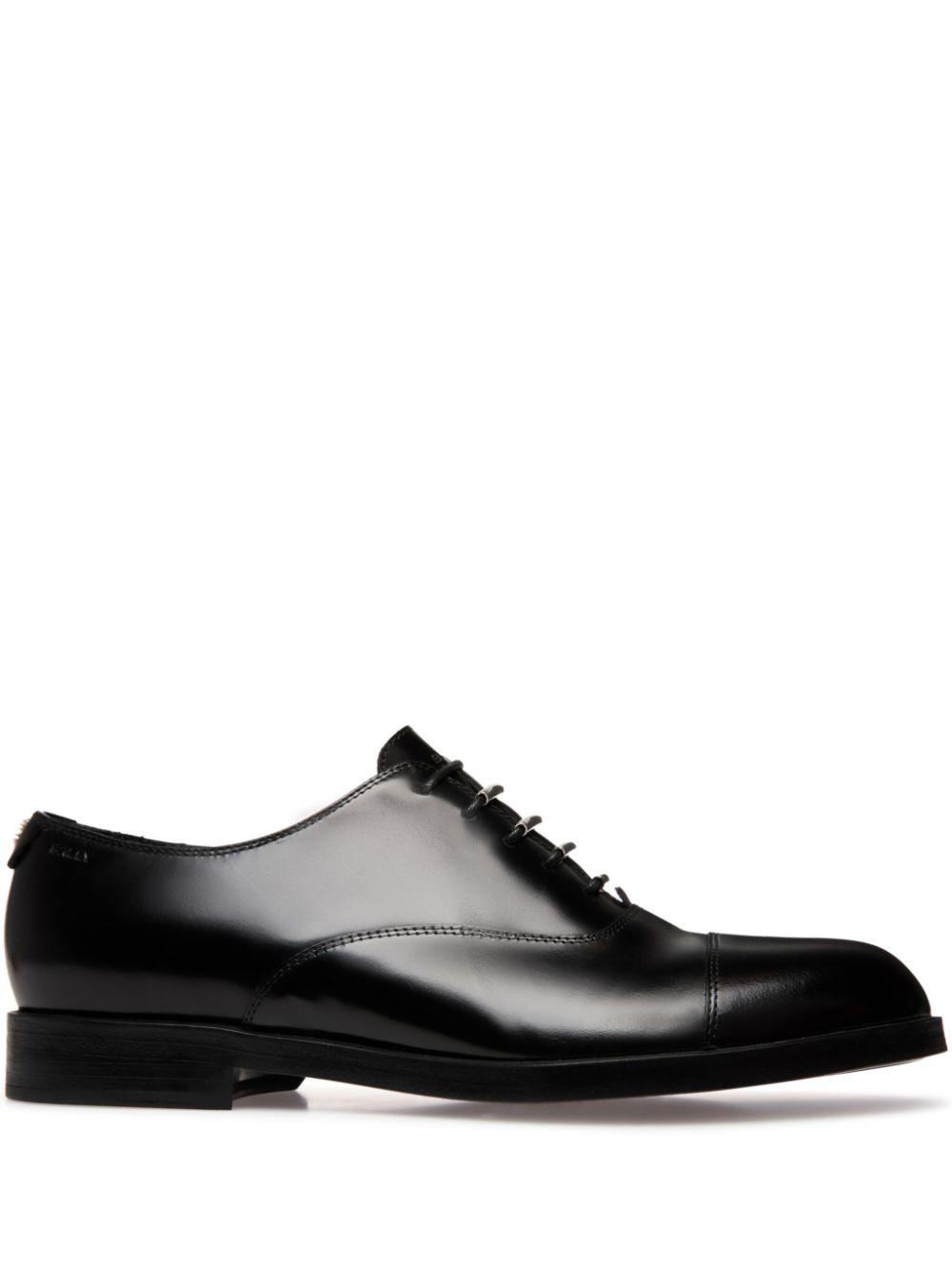 leather oxford shoes