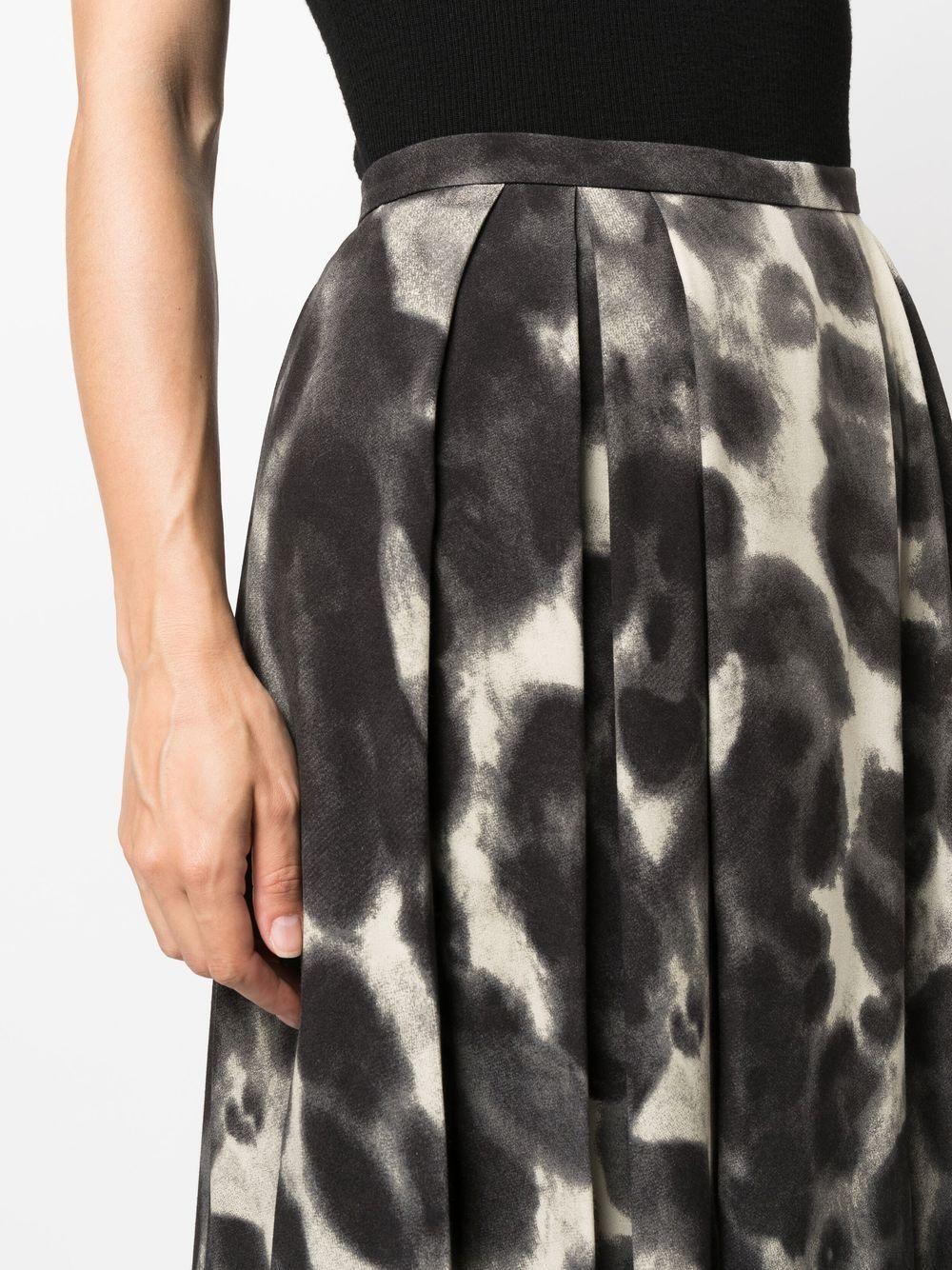 abstract-print pleated skirt