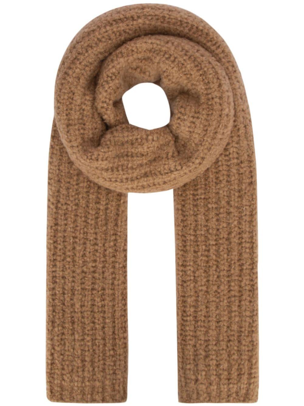 chunky-knit scarf 