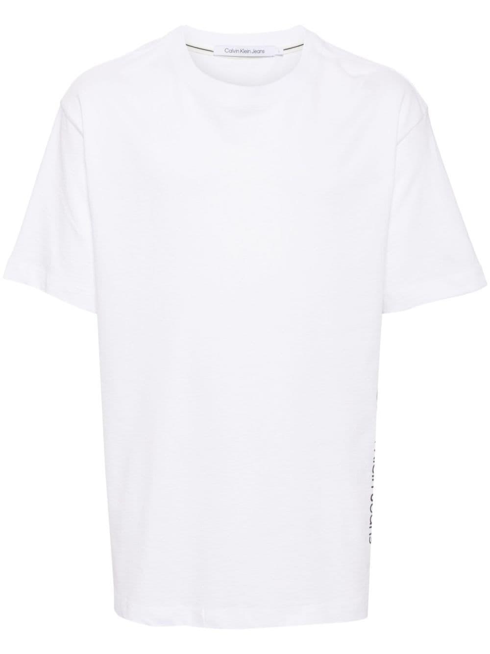 logo-printed t-shirt