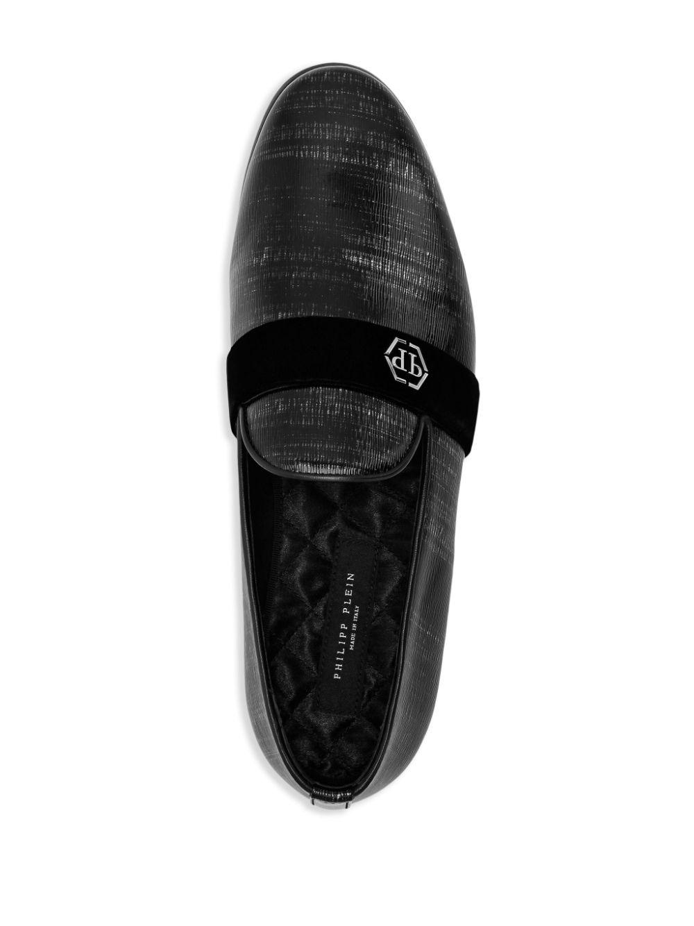 logo-plaque leather loafers