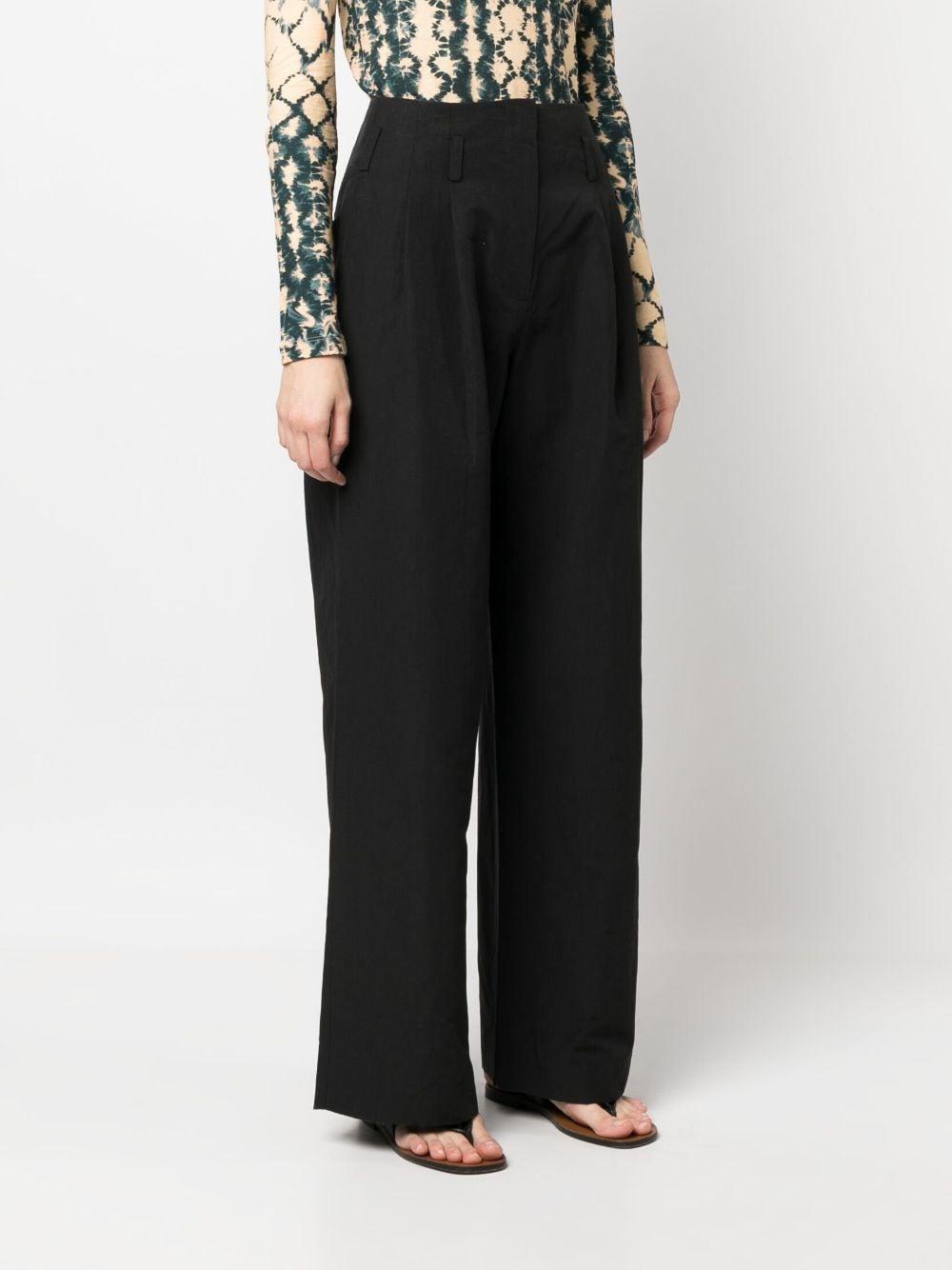 wide-leg trousers