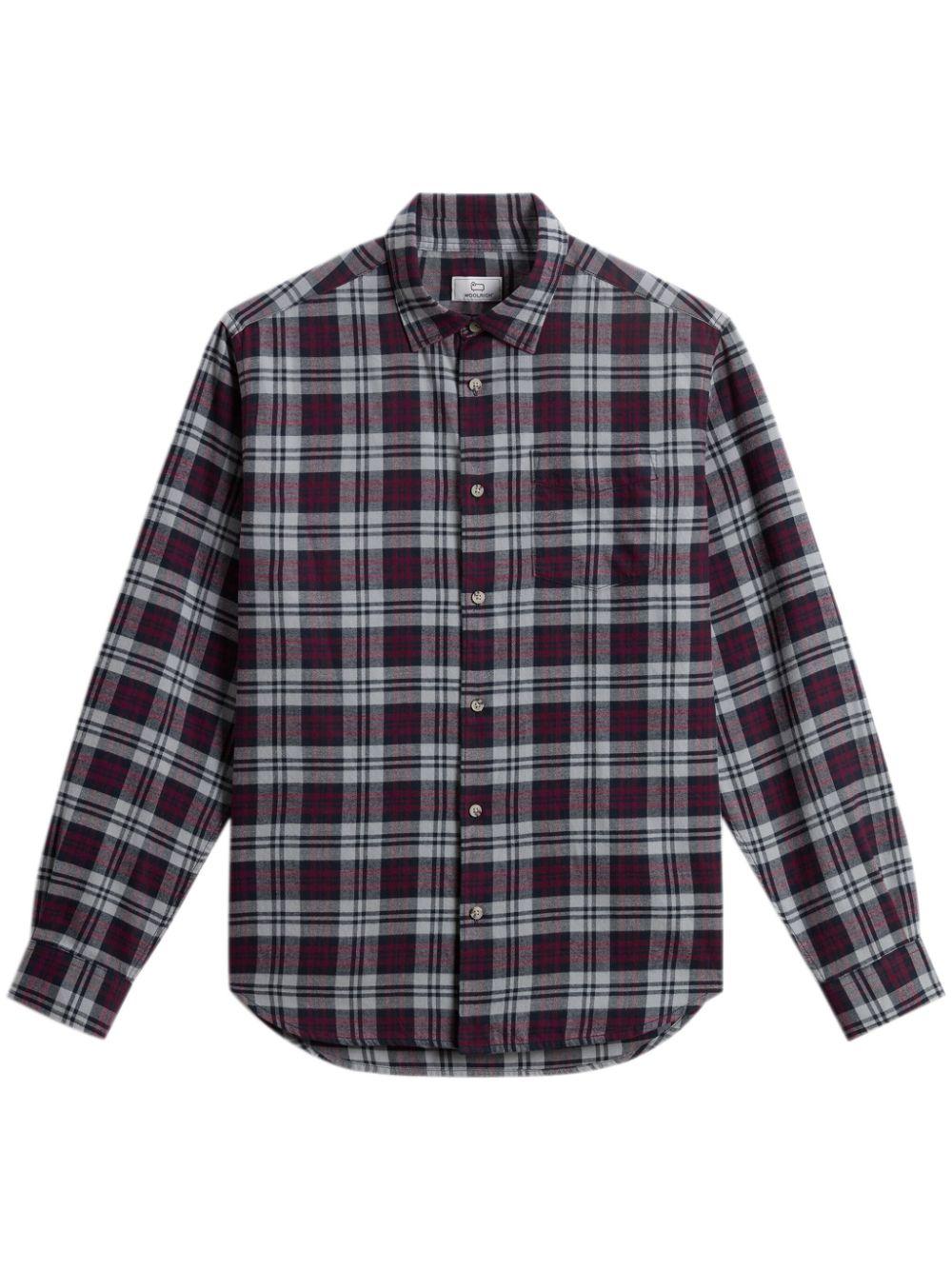 lightweight flannel shirt