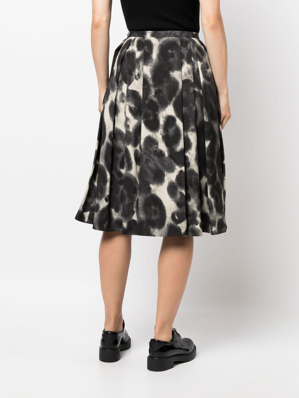 abstract-print pleated skirt