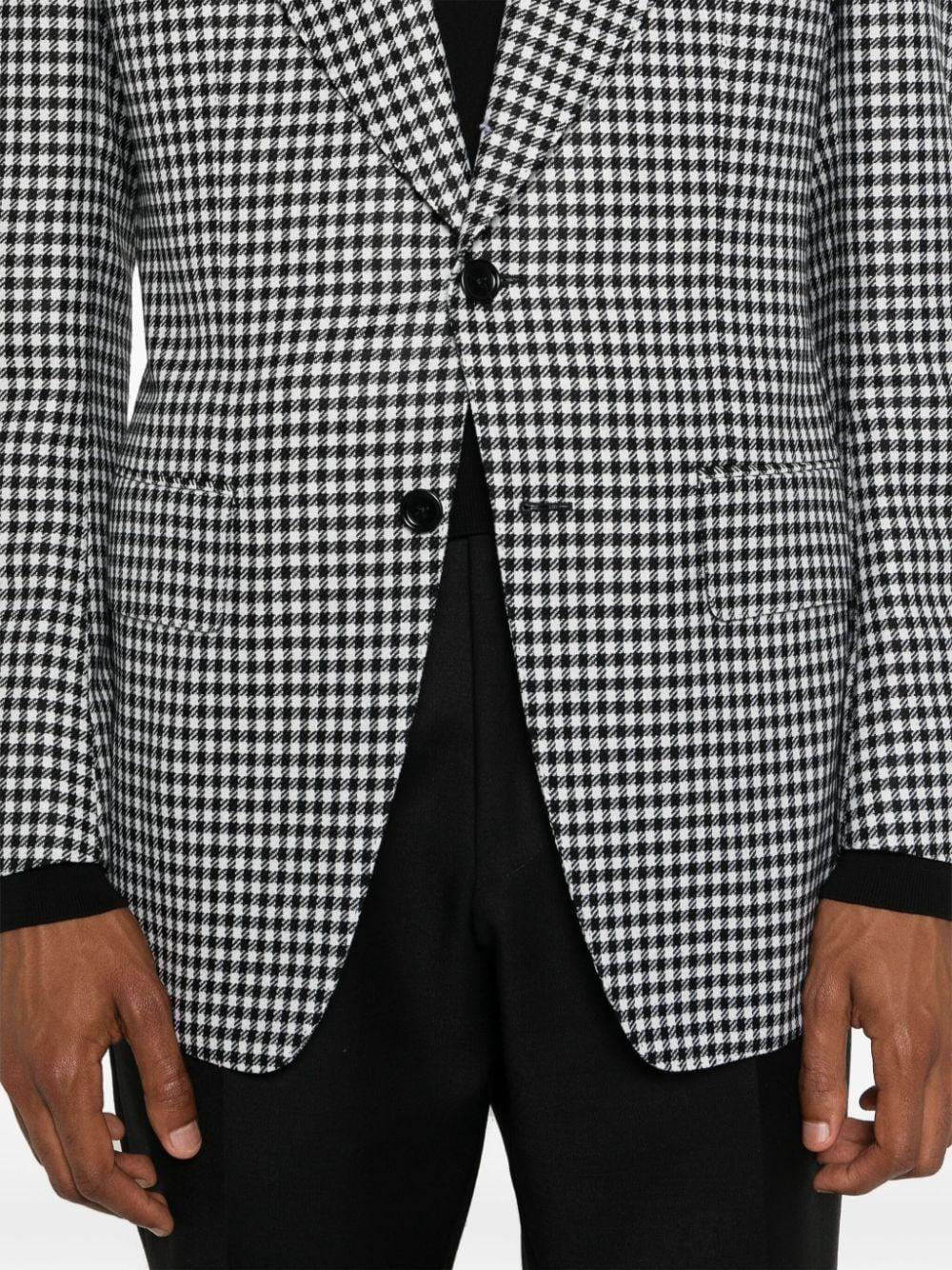 single-breasted houndstooth blazer