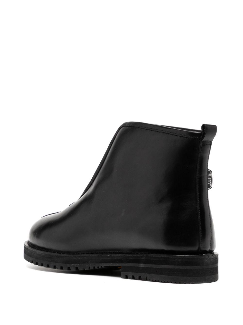 zip-up leather ankle boots