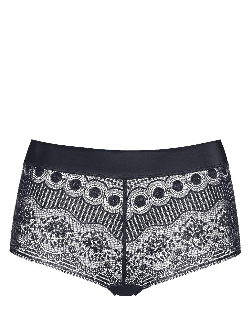 Aroma lace shorty