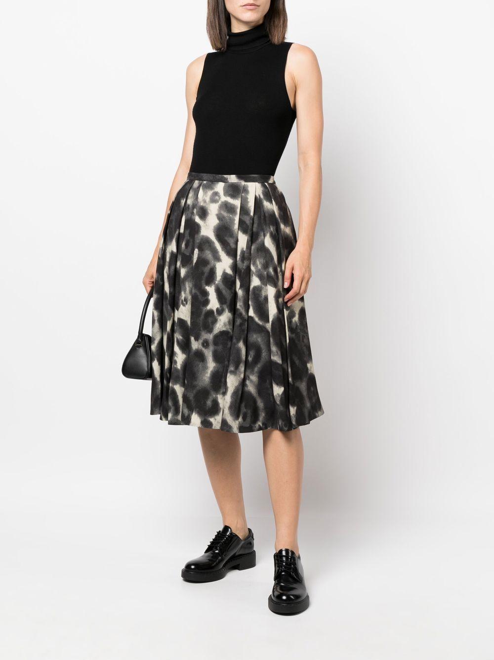 abstract-print pleated skirt