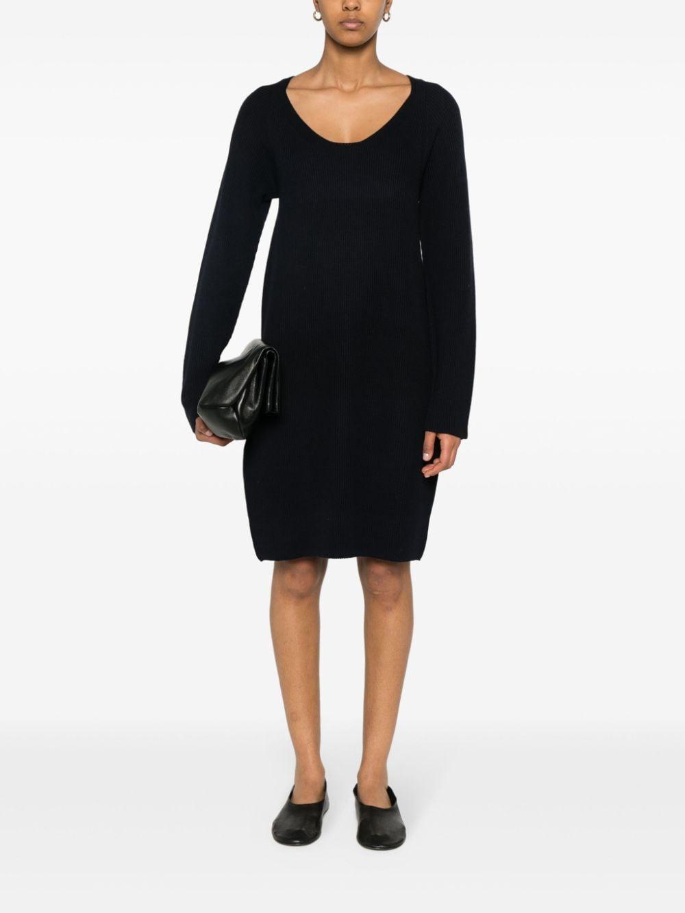 long-sleeve knitted dress