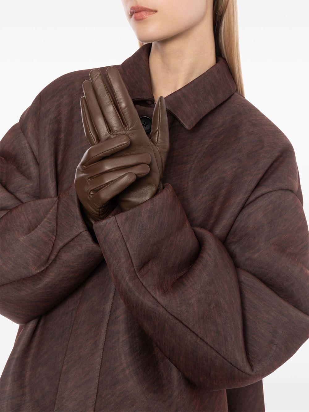 full-finger leather gloves