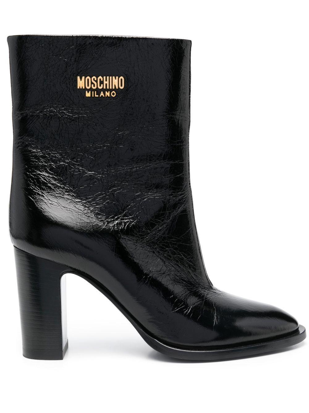 logo-plaque leather ankle boots