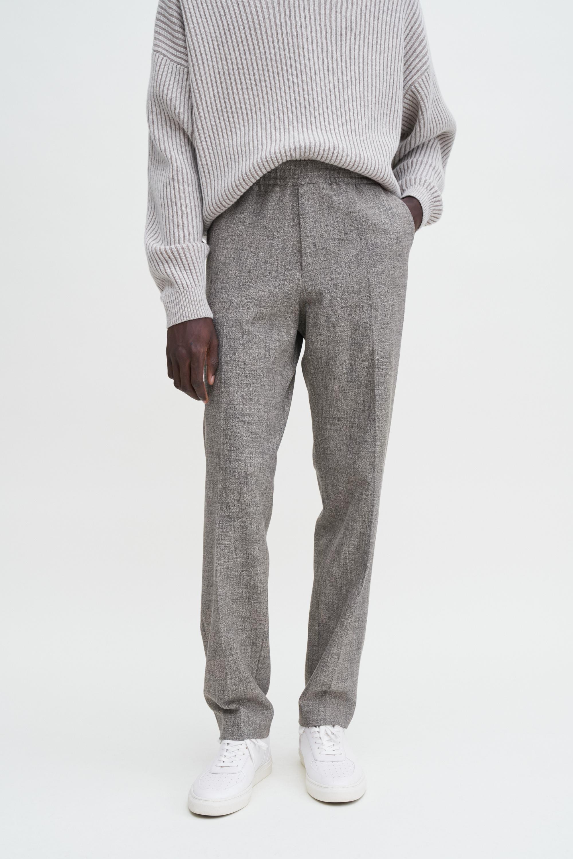 Relaxed Tapered Trousers