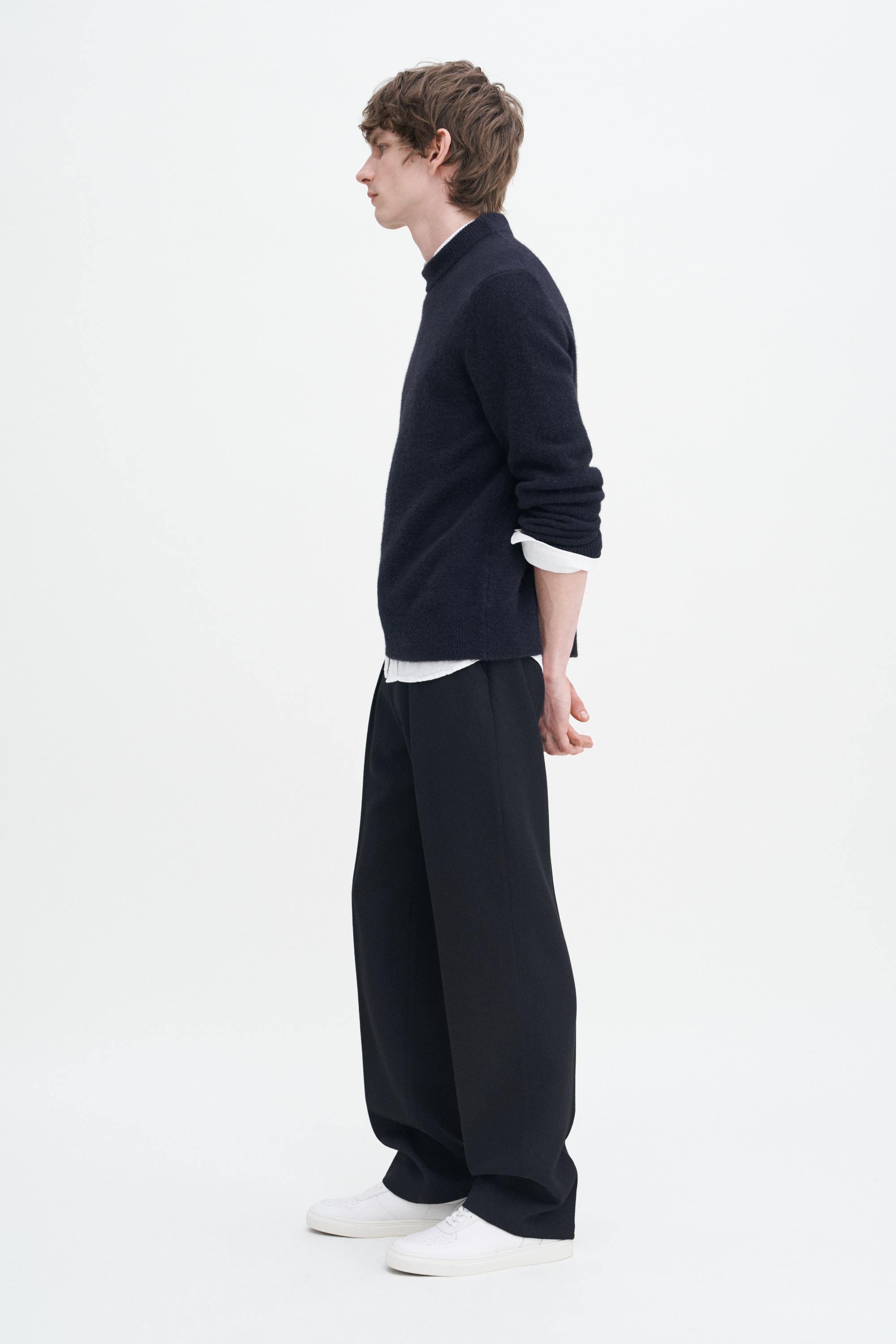 Relaxed Pleated Trousers