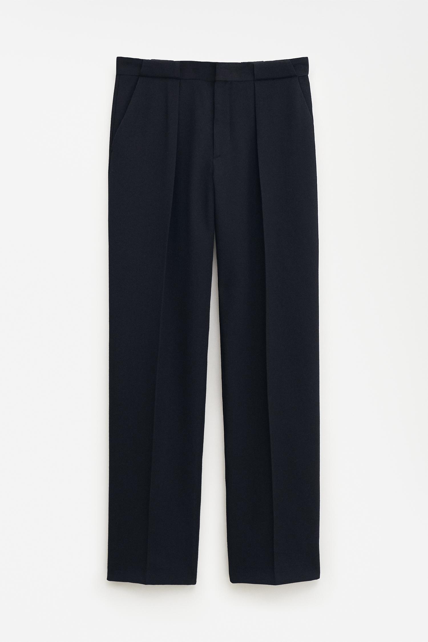 Relaxed Pleated Trousers