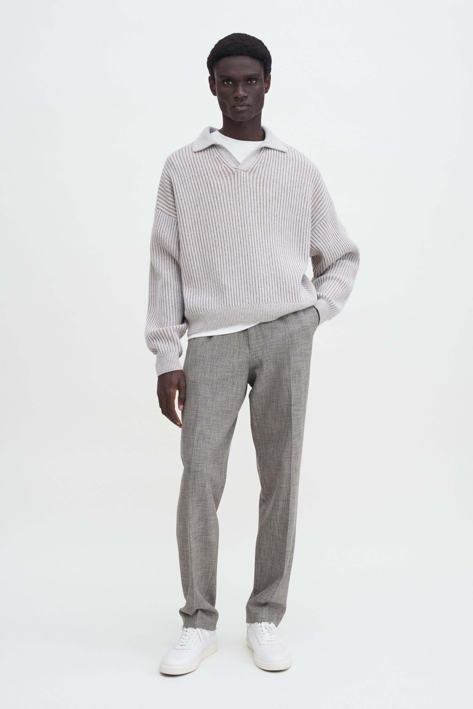 Relaxed Tapered Trousers