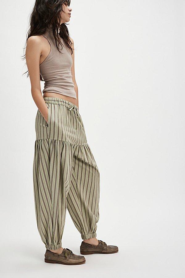 Ellie Striped Pull-On Barrel Pants