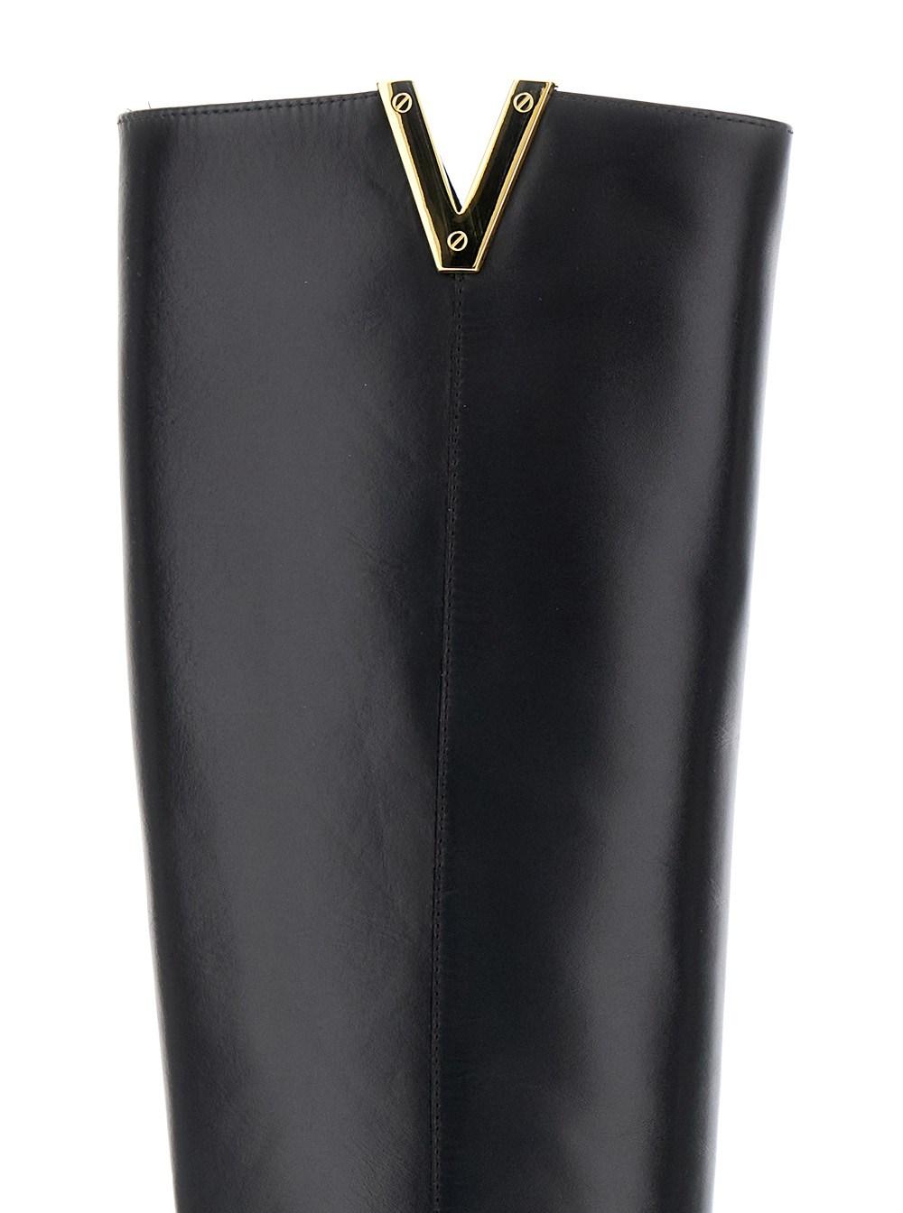 Black Heeled Knee Boots in Leather Woman