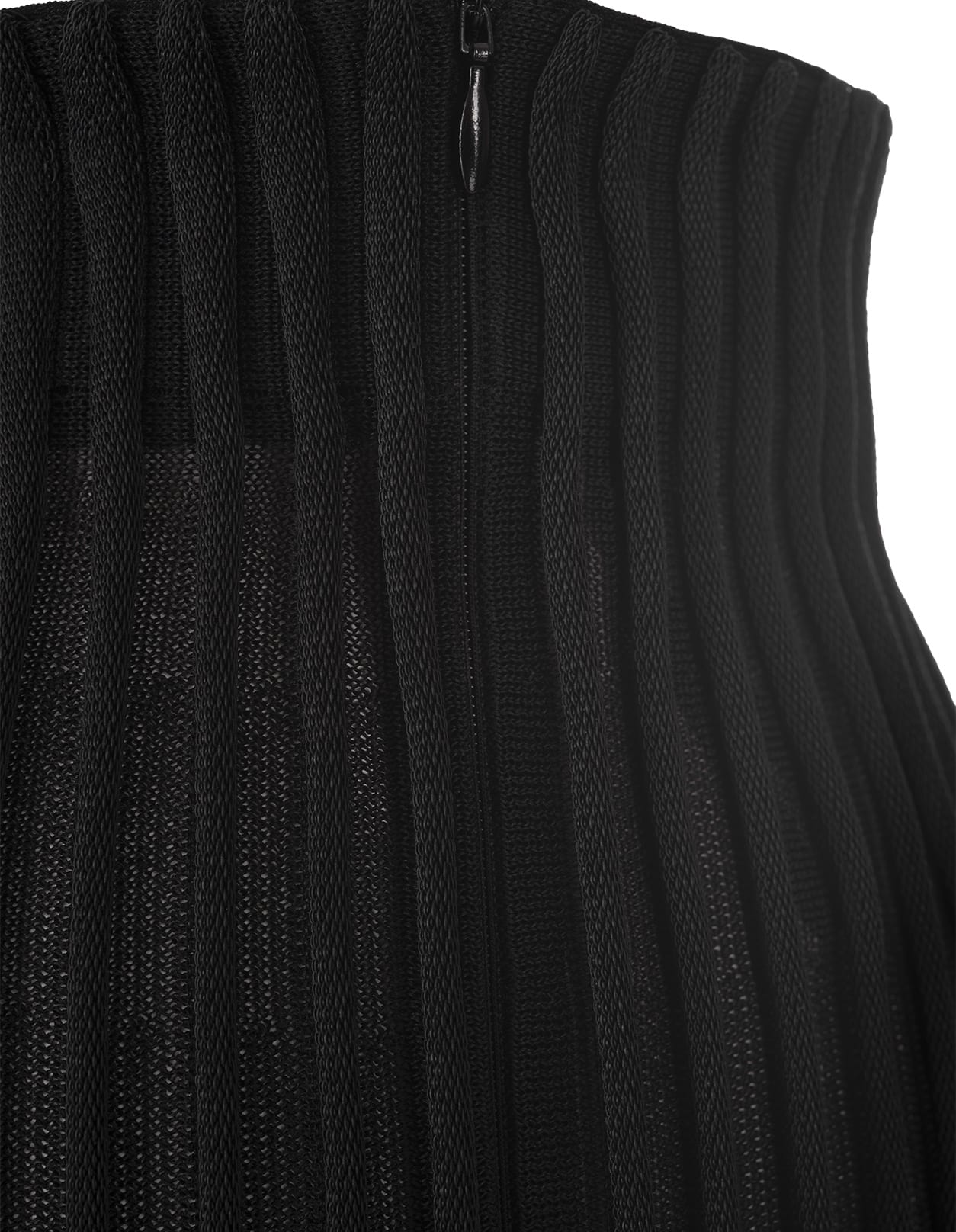 Black Pleated Short Skirt