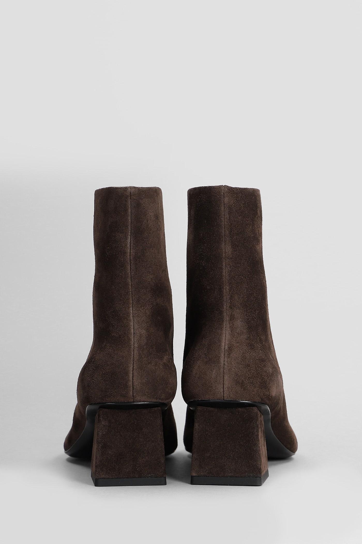 Ryder High Heels Ankle Boots In Brown Suede