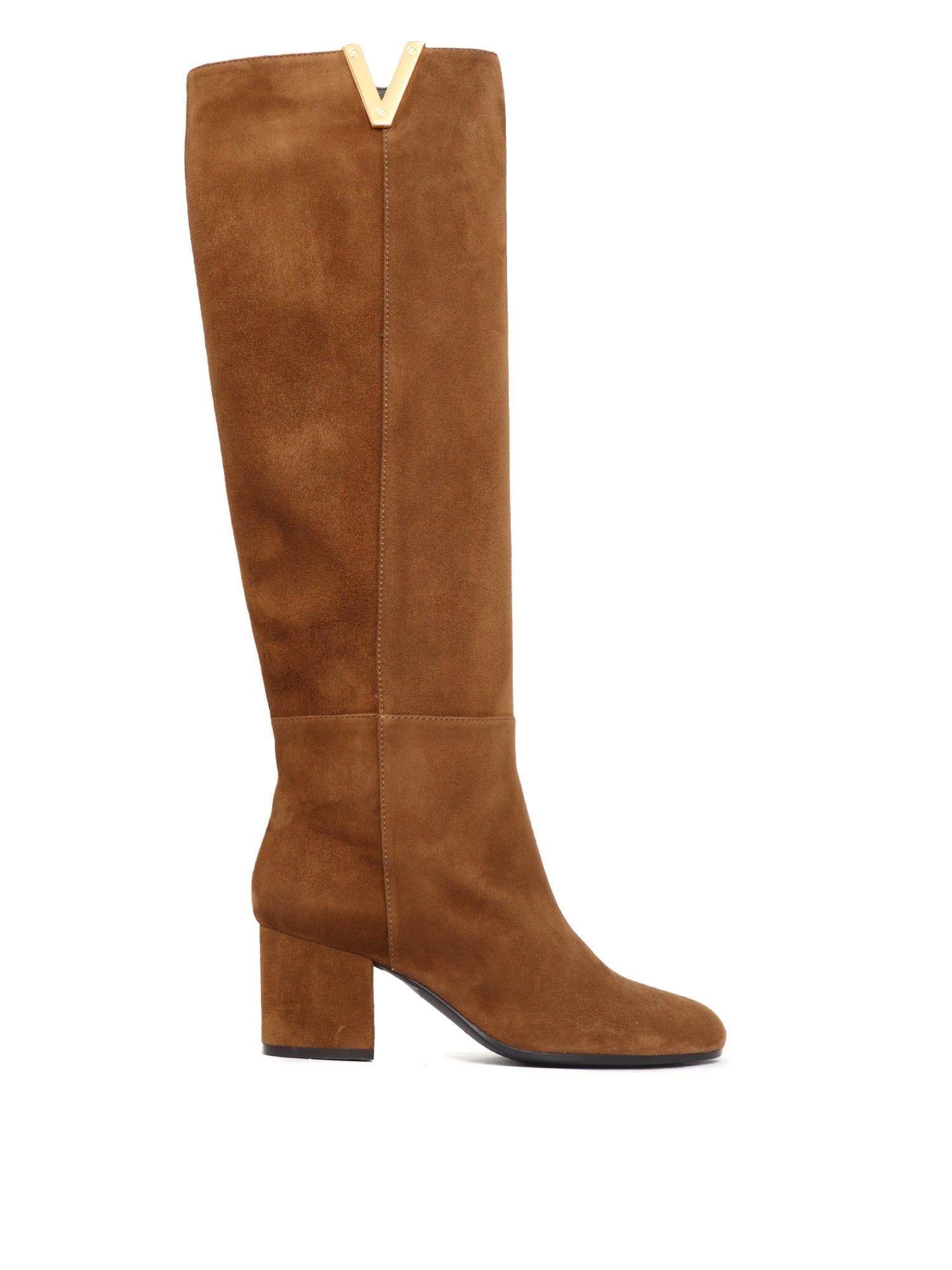 Brown Boots With Golden V