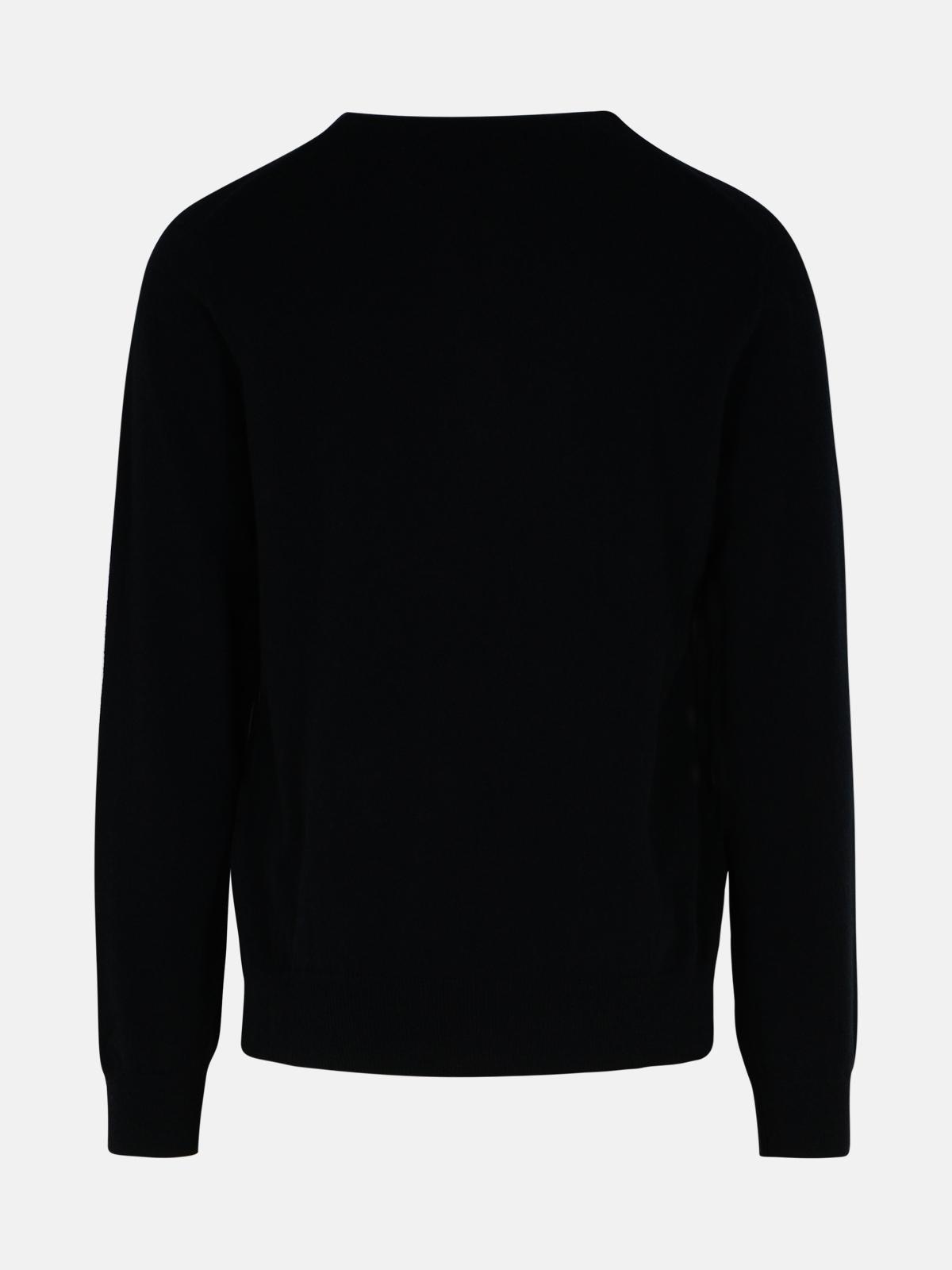 BLACK WOOL SWEATER