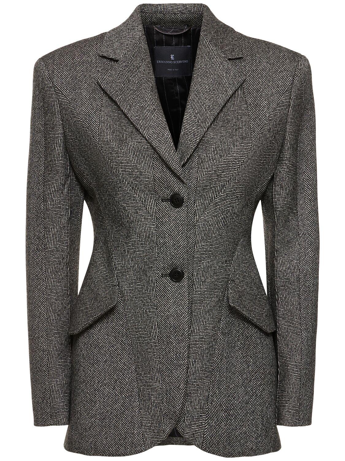 Single breast wool blazer