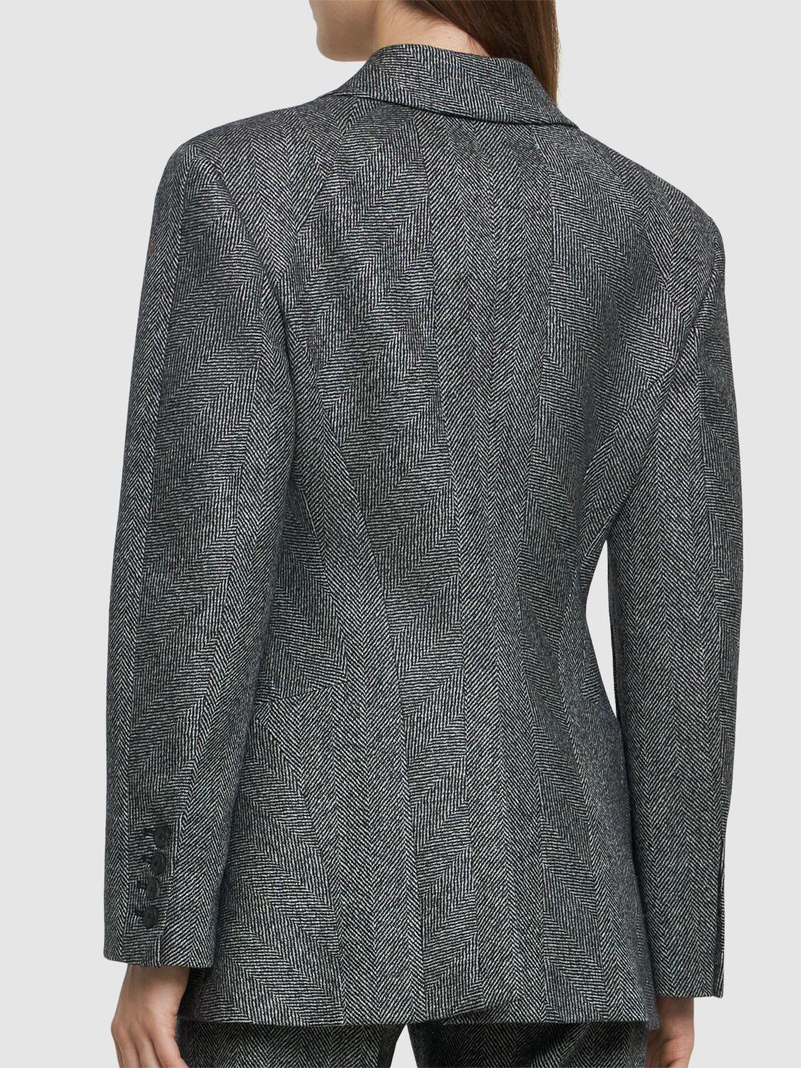 Single breast wool blazer