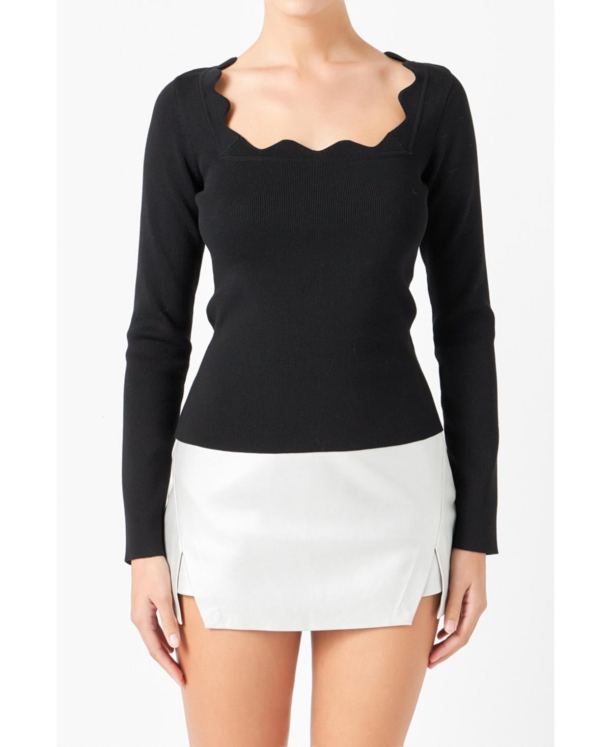 Women's Scallop Detail Long Sleeve Sweater