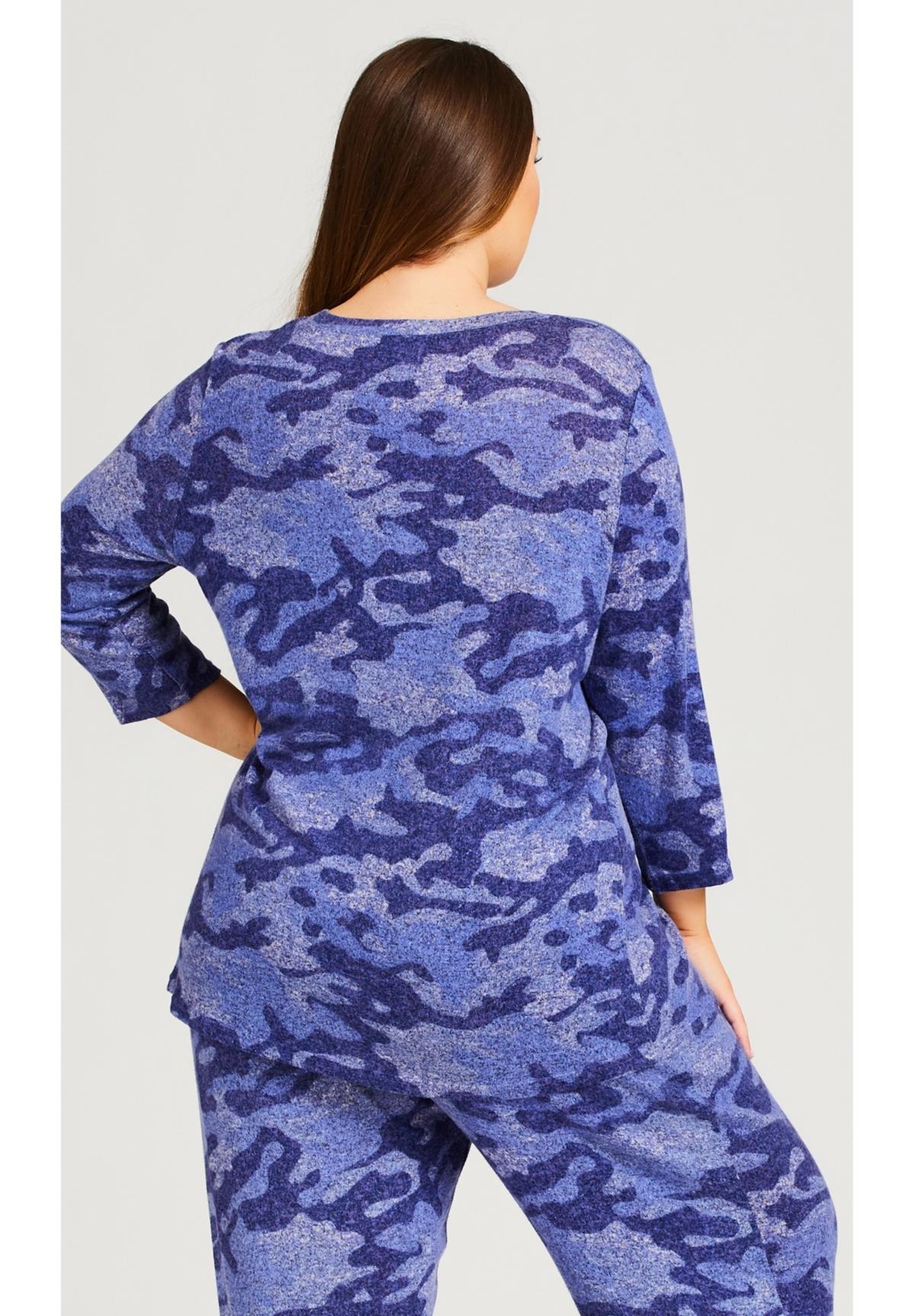 Plus Size Hacci Camo Top