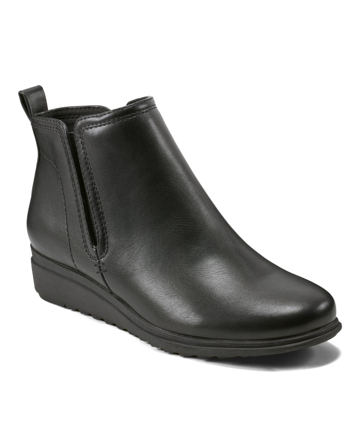 Women's Yuna Round Toe Casual Wedge Booties