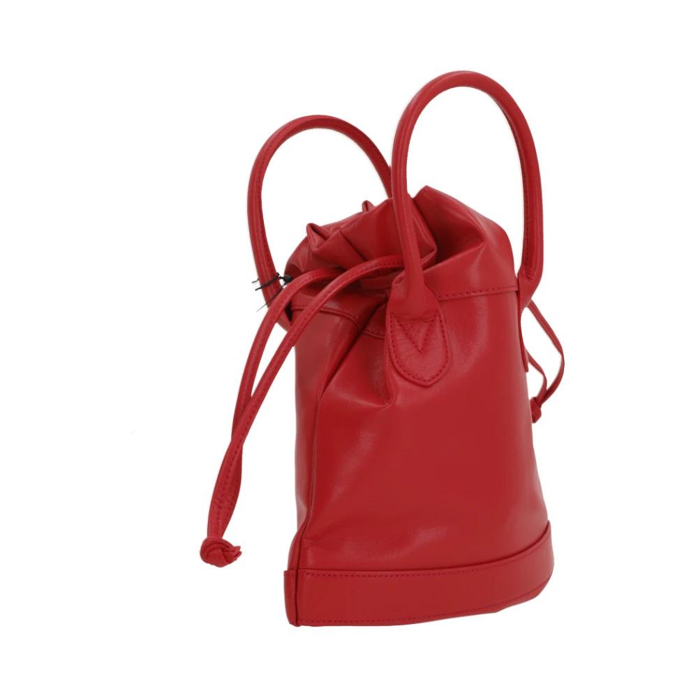 Red Bags for a Stylish Look