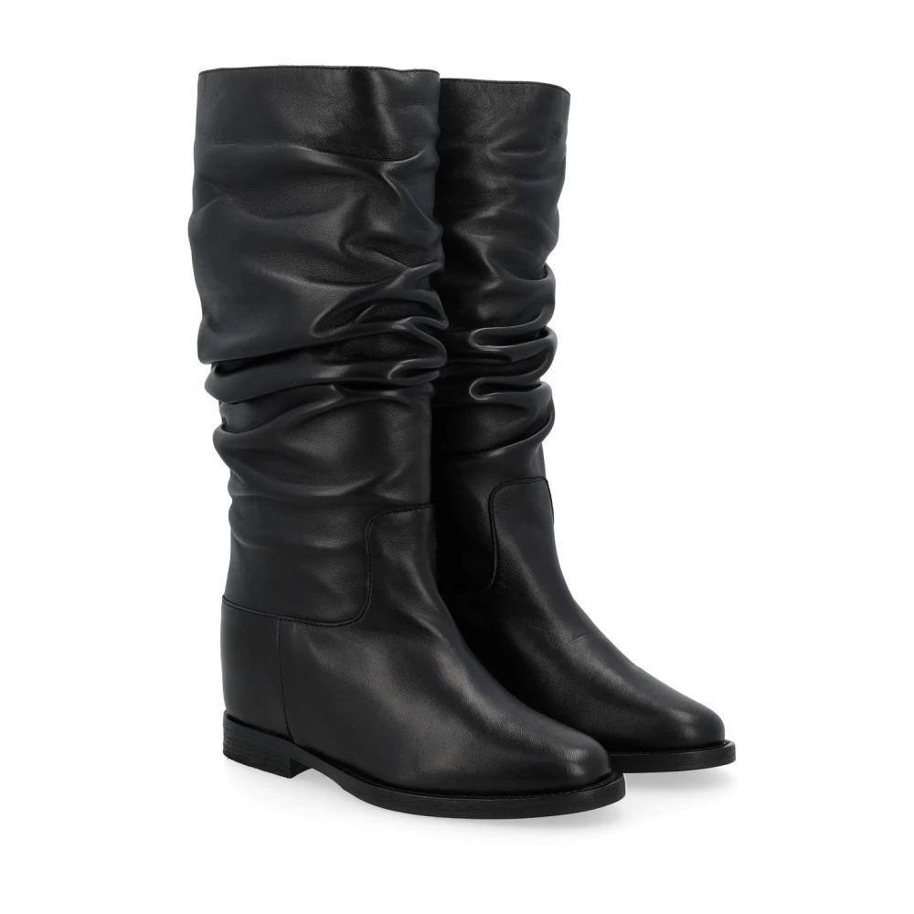 Black Folded Boot