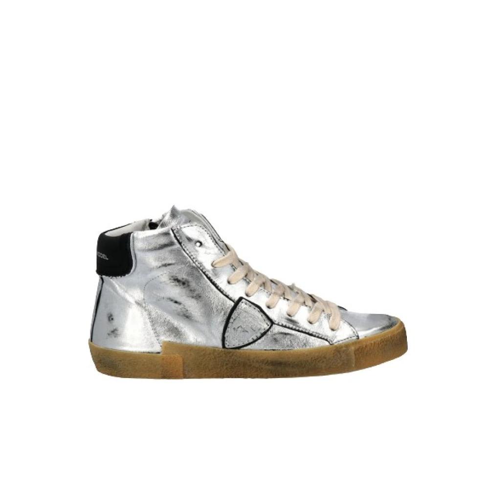 Vintage Pop High Top Sneakers in Silver