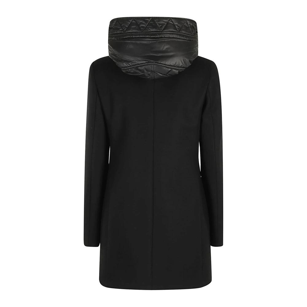 Nylon Toggle Coat Double-Breasted Front