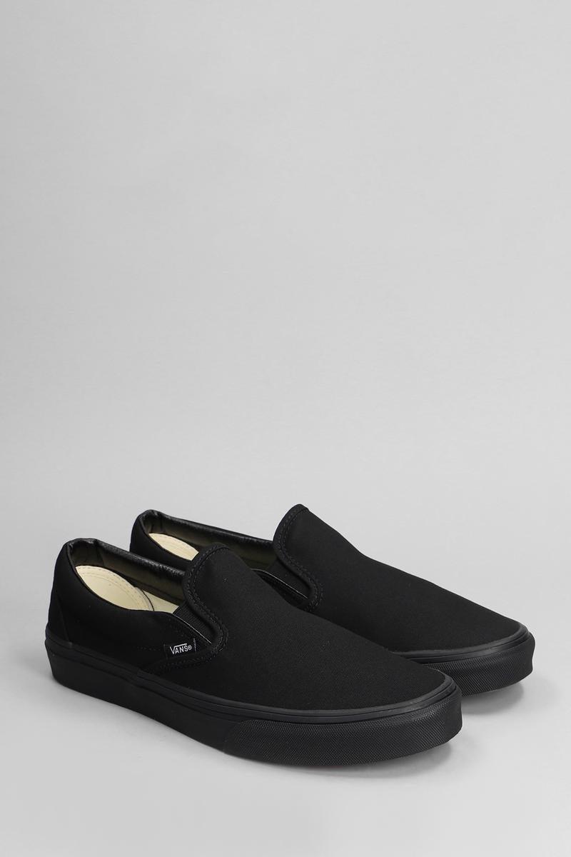 Vans Ua Classic Slip-On Sneakers in Black