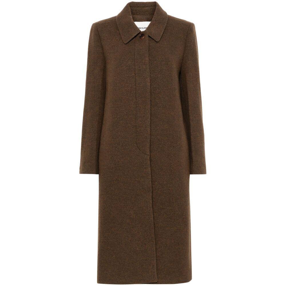 Low Classic Coats in Brown