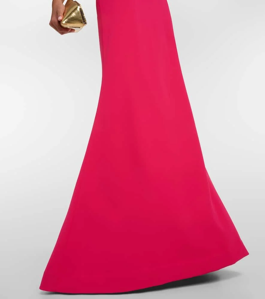 Halterneck crepe gown