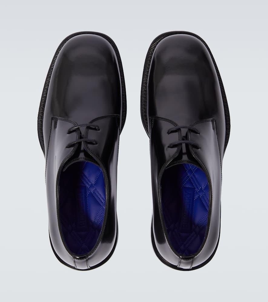 Leather Derby shoes