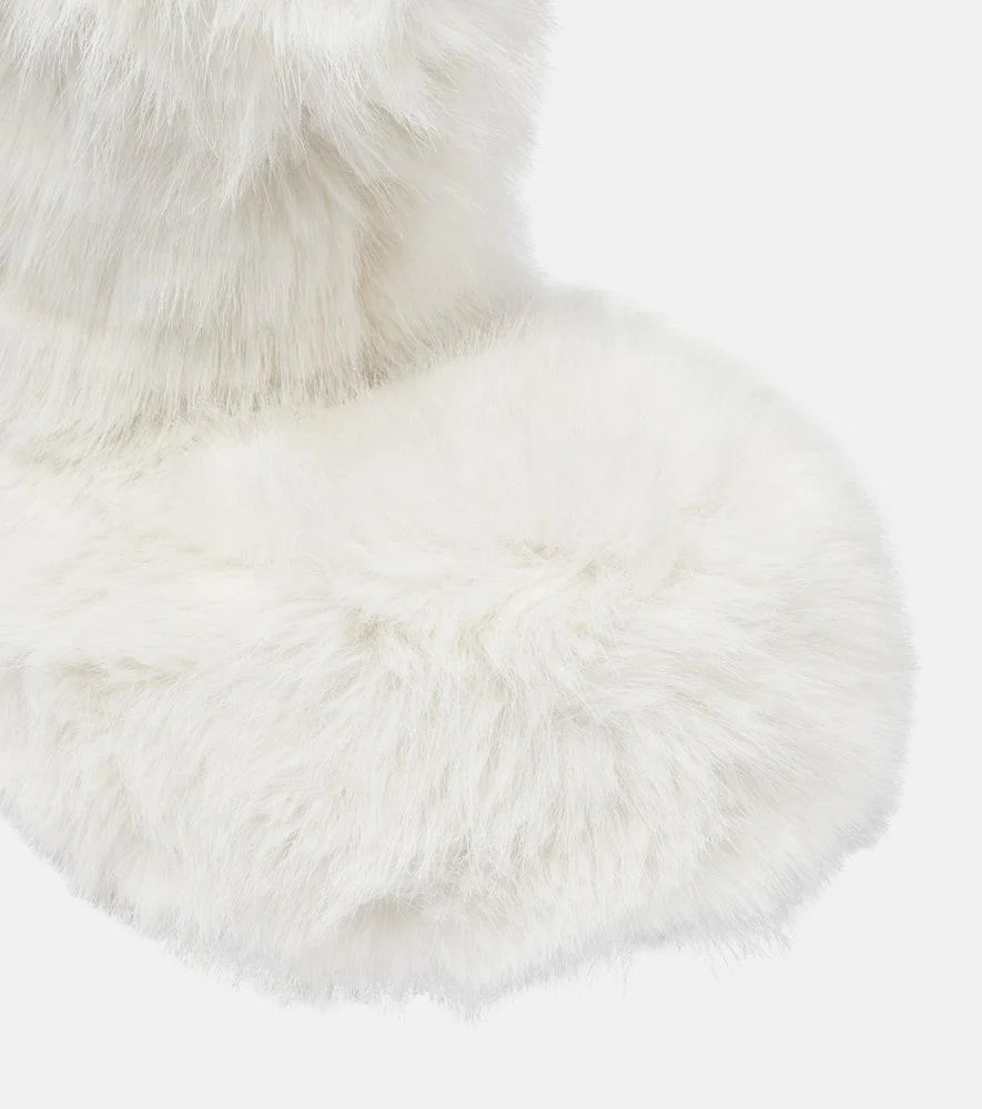 Alaska faux fur snow boots 